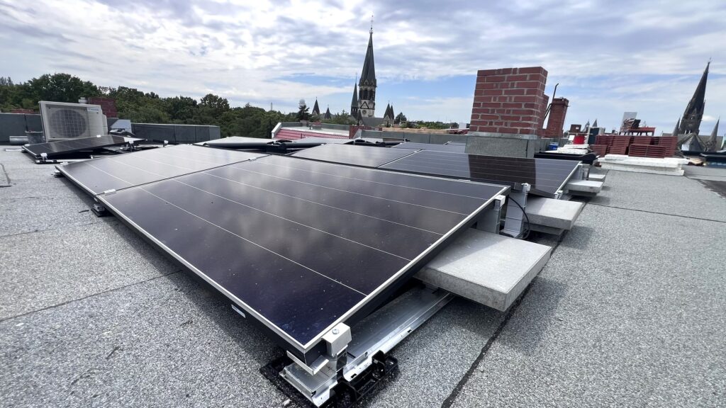 PV-Anlage mit Speicher, Berlin-Neukölln